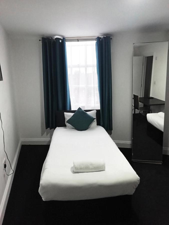 The Bank Hotel Barking  Kültér fotó